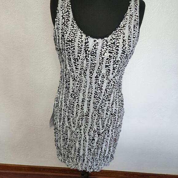 Cache Black & White Abstract Striped Sequin Cocktail Dress Mini Size Large - Picture 2 of 12
